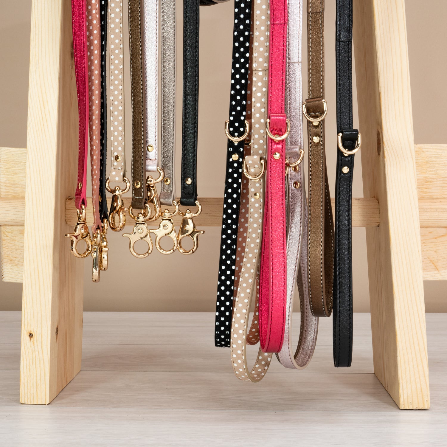 Leather Dog Leash Tino Silver Rose